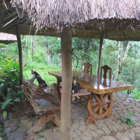 Native Village Inn Банауе Екстер'єр фото
